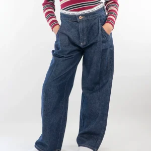 Jeans gamba larga con pences GUESS