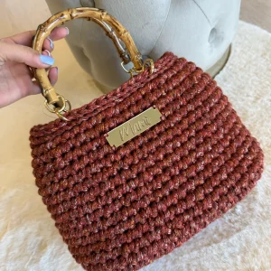 Borsa ad uncinetto modello Ftera