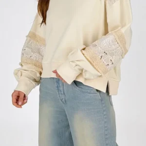 Felpa scatolina ricami T.