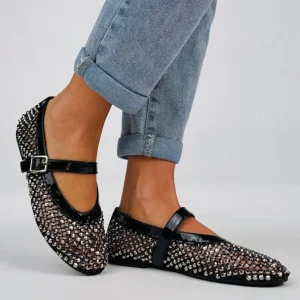 Maryjane traforata borchie