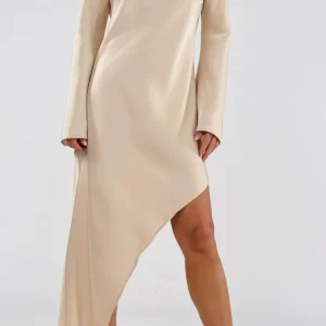 Abito raso punta Vic.